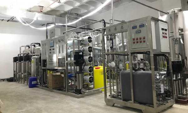 5T/H雙級(jí)反滲透+EDI設(shè)備